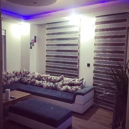 Muratpasa Isiklar Caddesi Kaleici Yakini 2+1 Full Daire & Wifi * Antalya