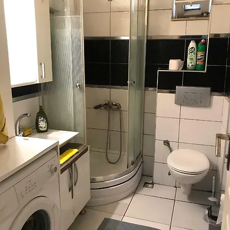 Muratpasa Isiklar Caddesi Kaleici Yakini 2+1 Full Daire & Wifi Antalya